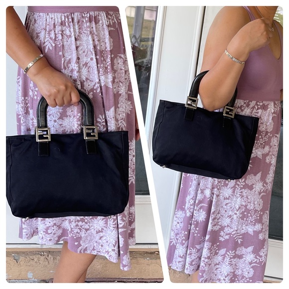 🖤🖤🖤Fendi nylon handbag with pouch❤️💼 - Picture 13 of 15